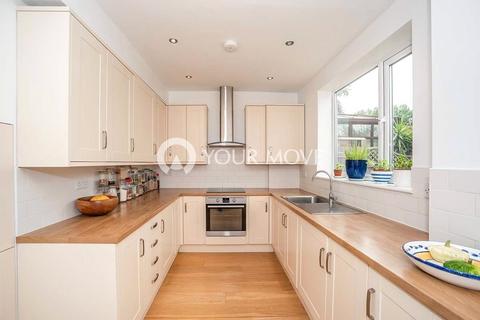 144 Dursley Road, London, SE3 8PQ