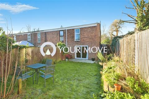 19 Woodville Close, London, SE3 8ED