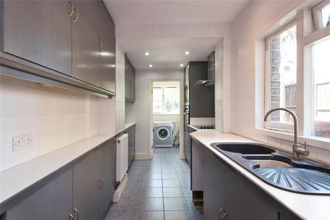 21 Reynolds Place, London, SE3 8SX