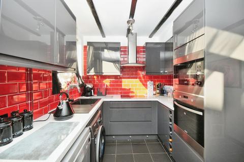 72 Hillcrest Road, Bromley, BR1 4SD