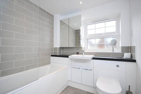 2 bedroom flat for sale, Glebe House Drive, Bromley BR2