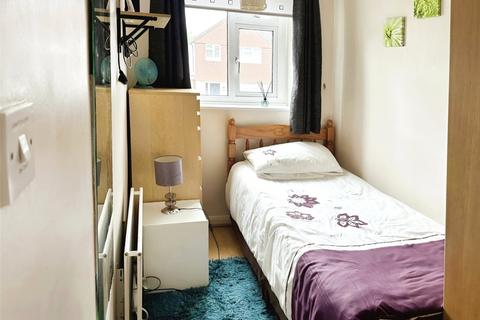 64 Brockman Rise, Bromley, BR1 5RB