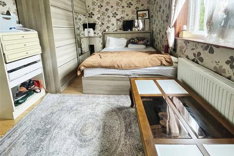 355 Downham Way, Bromley, BR1 5EW