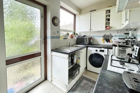 355 Downham Way, Bromley, BR1 5EW
