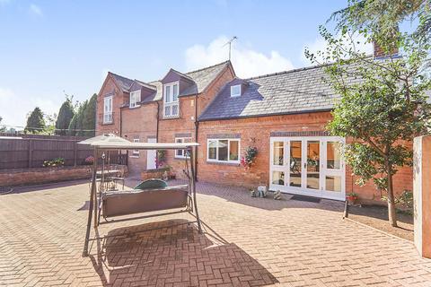 4 bedroom detached house for sale, Alexandra Road, Staffordshire DE15