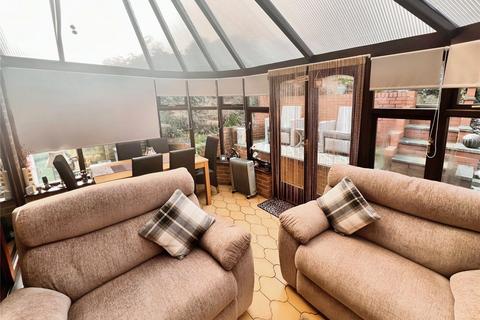17 Brough Road, Burton-on-trent, DE15 0DH