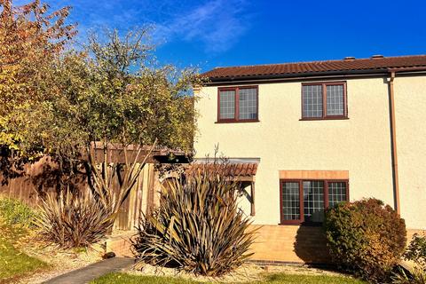 3 bedroom semi-detached house for sale, Cottesmore Close, Staffordshire DE15