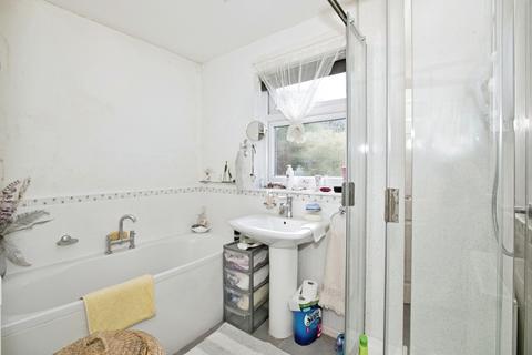 4 Harefield Crescent, Camborne, TR14 8TL