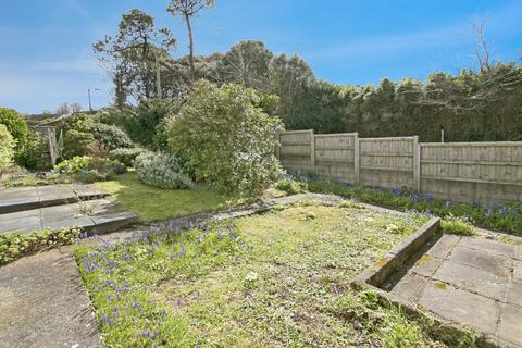 4 Harefield Crescent, Camborne, TR14 8TL