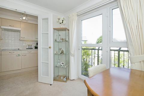 2 bedroom flat for sale, Trevithick Road, Cornwall TR14