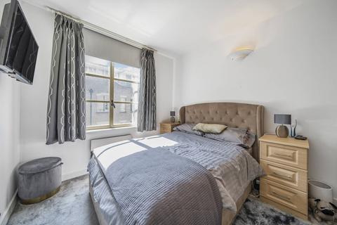 2 bedroom flat for sale, Queen Elizabeth Street, Shad Thames, London, SE1