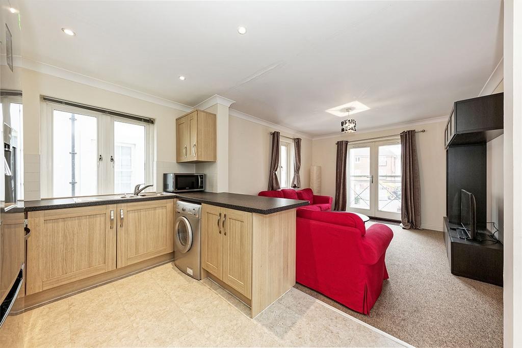 Lounge/Kitchen