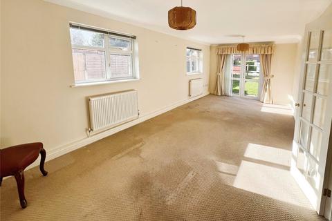 2 bedroom bungalow for sale, Holness Road, Canterbury CT3