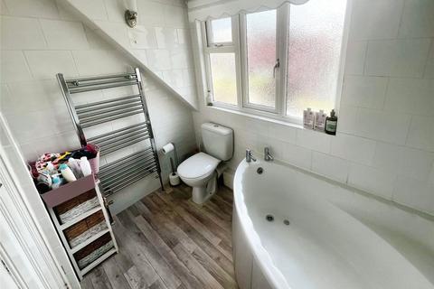 14 Babs Oak Hill, Sturry, Canterbury, CT2 0JR