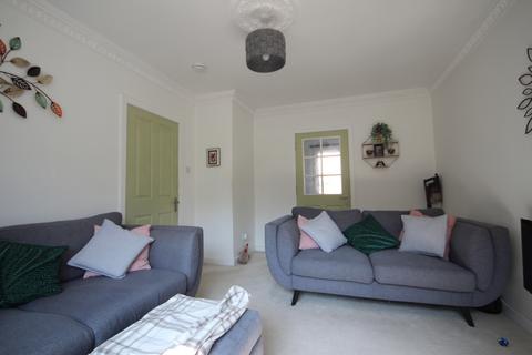 14 The Loan, Selkirk, TD7 4AX