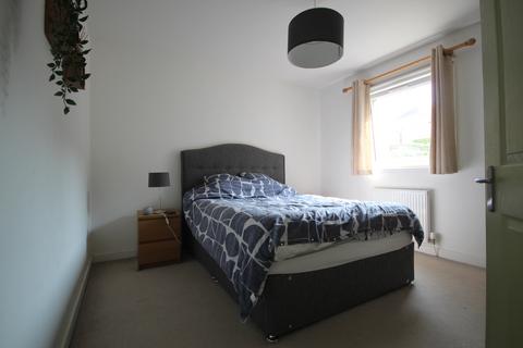 14 The Loan, Selkirk, TD7 4AX