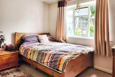 undefined, Roseacre Close, Kent CT2