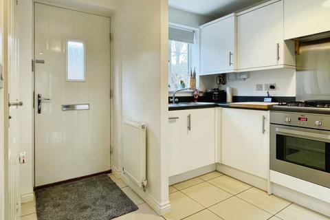 22 Hathersage Close, Grantham, NG31 7GP