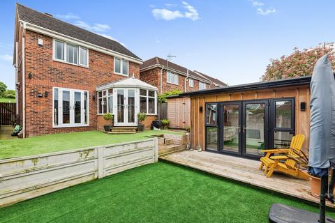 5 Coach Road, Wentworth, Rotherham, S62 7UA