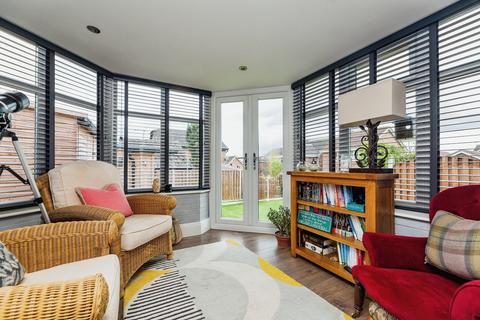 5 Coach Road, Wentworth, Rotherham, S62 7UA