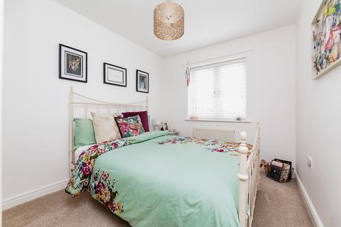5 Coach Road, Wentworth, Rotherham, S62 7UA
