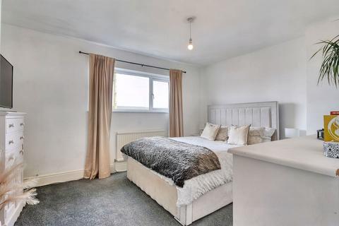 11 Croft Crescent, Dearham, Maryport, CA15 7HB