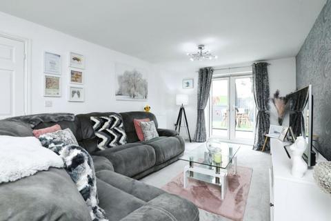 15 Carson Avenue, Dinnington, Sheffield, S25 3QP