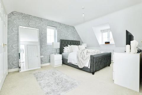 15 Carson Avenue, Dinnington, Sheffield, S25 3QP