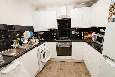 2 bedroom flat for sale, Semple Gardens, Kent ME4