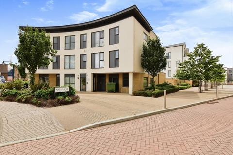 10 Augustus Way, St Marys Island, Chatham, ME4 3AW