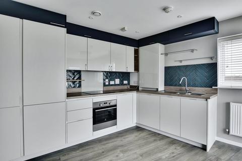 10 Augustus Way, St Marys Island, Chatham, ME4 3AW
