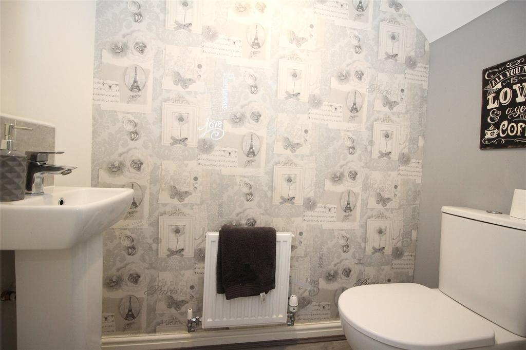 Cloakroom Wc