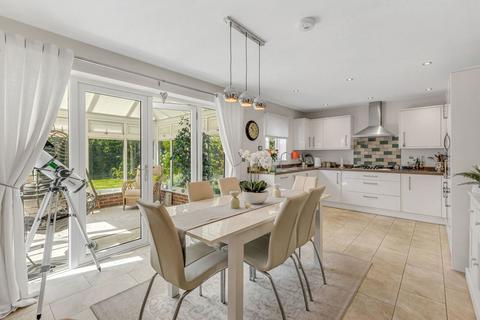 51d Avenue Road, Queniborough, Leicester, LE7 3FB