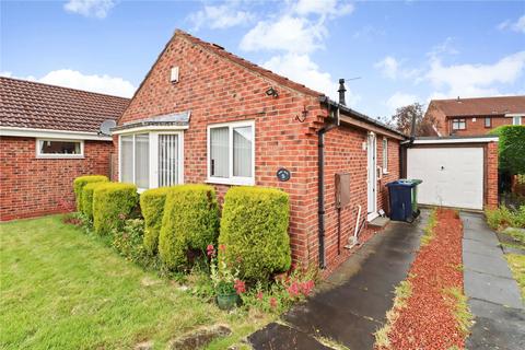 2 bedroom bungalow for sale, Heather Place, Tyne and Wear NE40