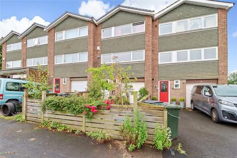 4 bedroom terraced house for sale, Dene Road, Northumberland NE41