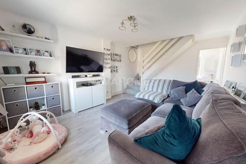 2 bedroom end of terrace house for sale, Warwick Orchard Close, Plymouth PL5