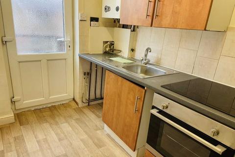 3 bedroom flat for sale, West Street, Crewe CW1