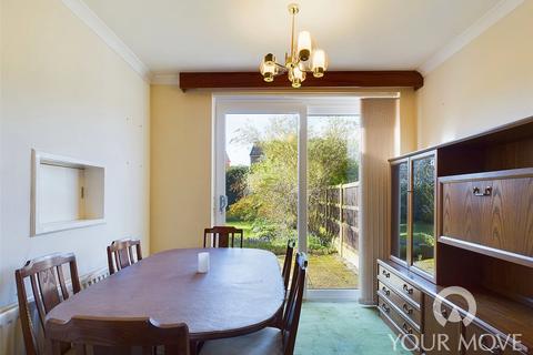 4 Blenheim Close, Wistaston, Crewe, CW2 8HU