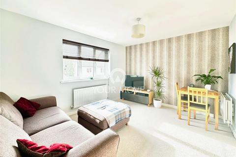 2 bedroom flat for sale, Hardy Avenue, Kent DA1