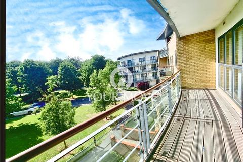 1 bedroom flat for sale, Redwing Crescent, Greenhithe DA9