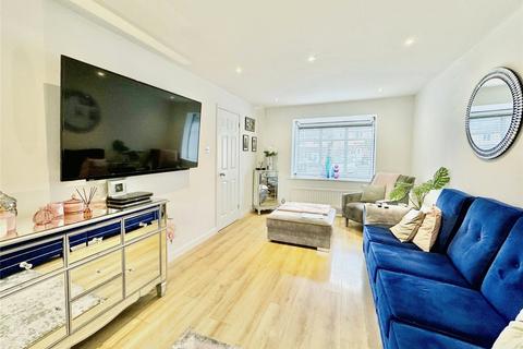 24 Sinclair Way, Dartford, DA2 7JS