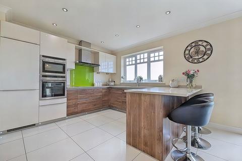 5 Garth Close, Cleator Moor, CA25 5RR