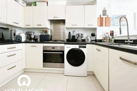 54 Oakes Crescent, Dartford, DA1 5UF
