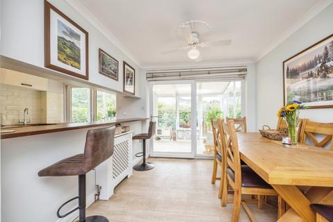 25 Broomieknowe Gardens, Bonnyrigg, EH19 2JE