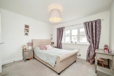 11 Kingsfield Drive, Newtongrange, Dalkeith, EH22 4FN