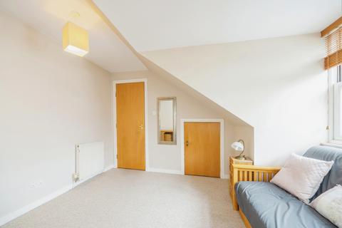 7 Plummer Court, Dalkeith, EH22 1EX