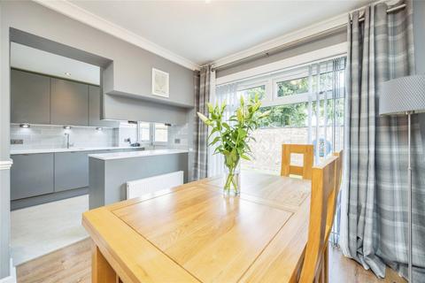 29 Broomieknowe Gardens, Bonnyrigg, EH19 2JE