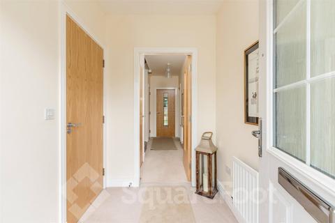 35 Lowrie Gait, South Queensferry, EH30 9AB