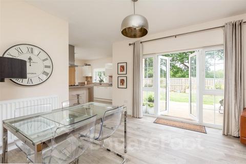 35 Lowrie Gait, South Queensferry, EH30 9AB