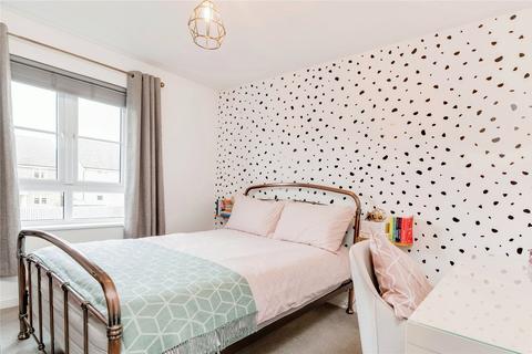 27 Killiekrankies Path, South Queensferry, EH30 9AE